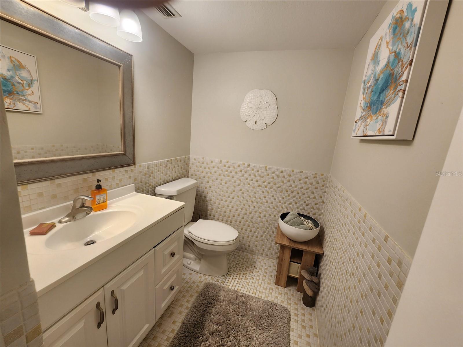 2100 BENJAMIN FRANKLIN DR #302, SARASOTA, FL, 34236