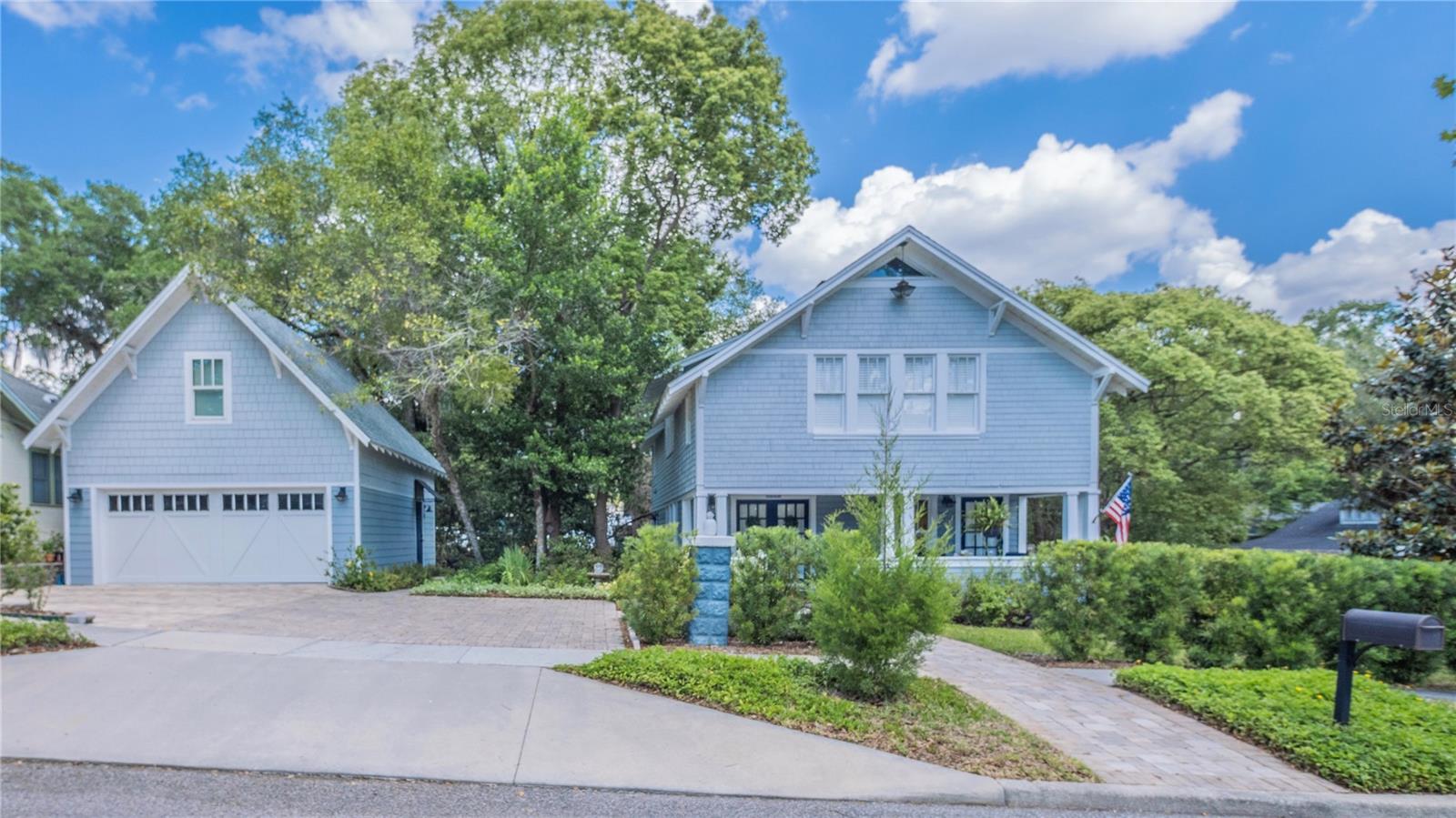 908 N TREMAIN ST, MOUNT DORA, FL, 32757