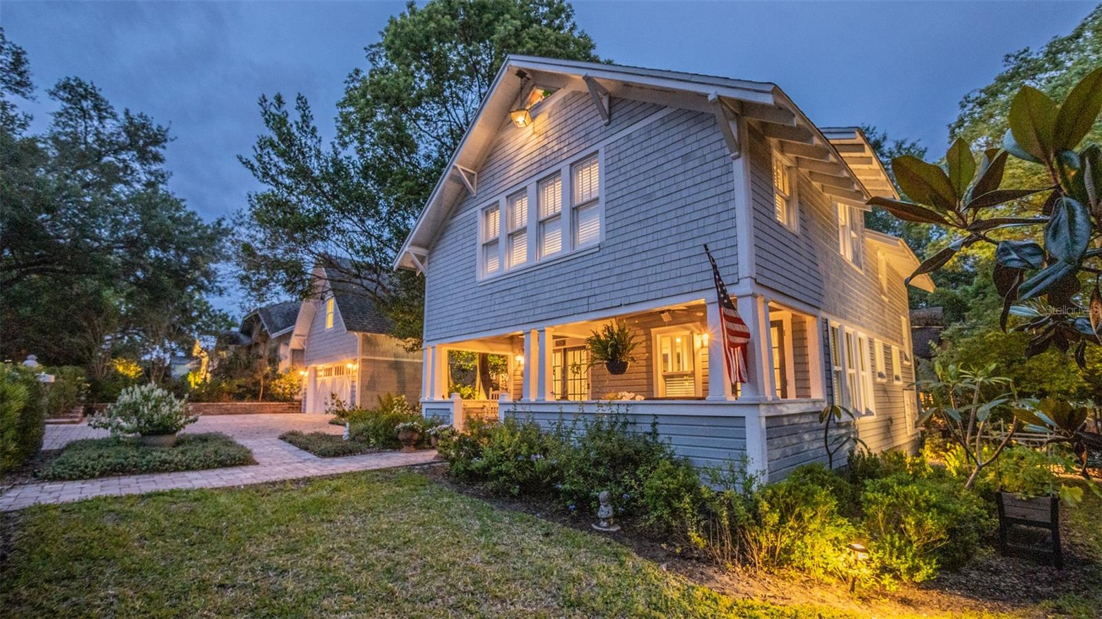 908 N TREMAIN ST, MOUNT DORA, FL, 32757