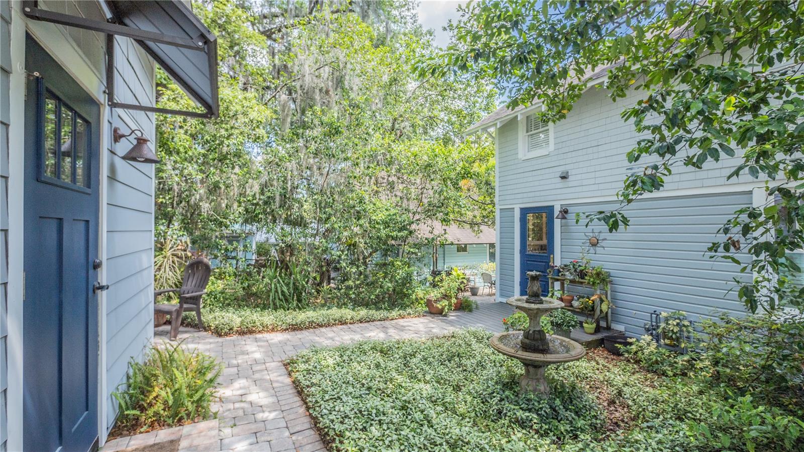 908 N TREMAIN ST, MOUNT DORA, FL, 32757