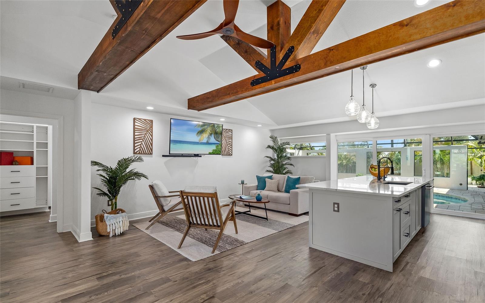 A4649392 Property Photo