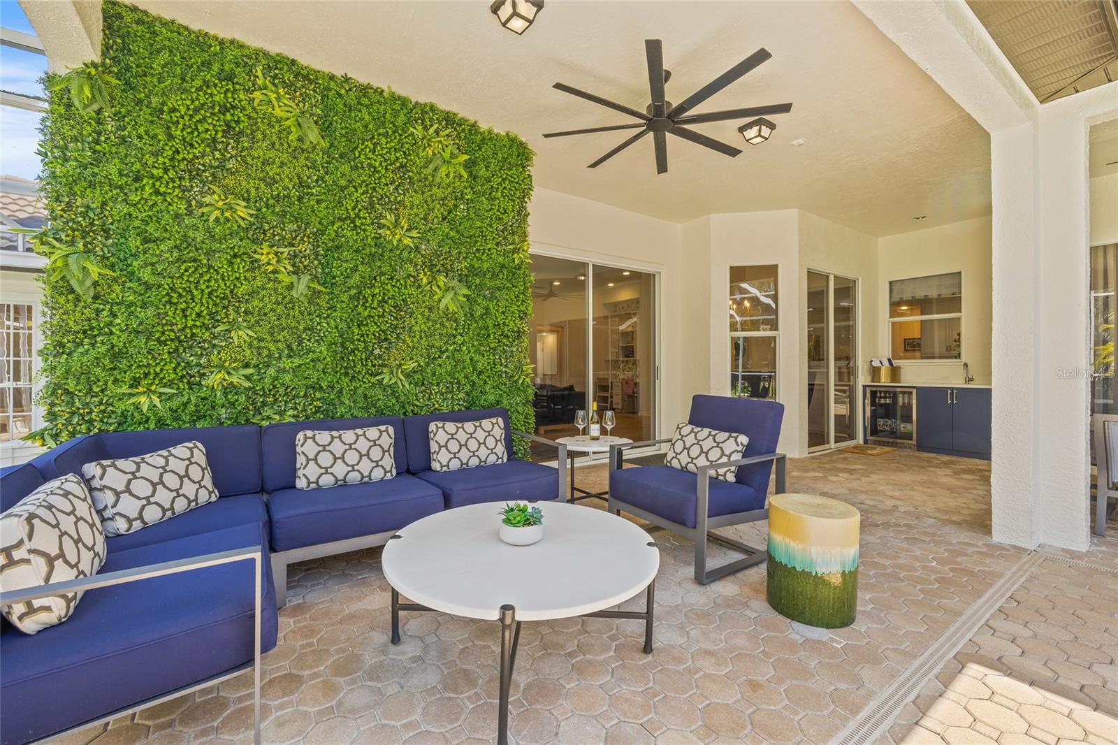 1220 DARLINGTON OAK CIR NE, ST PETERSBURG, FL, 33703