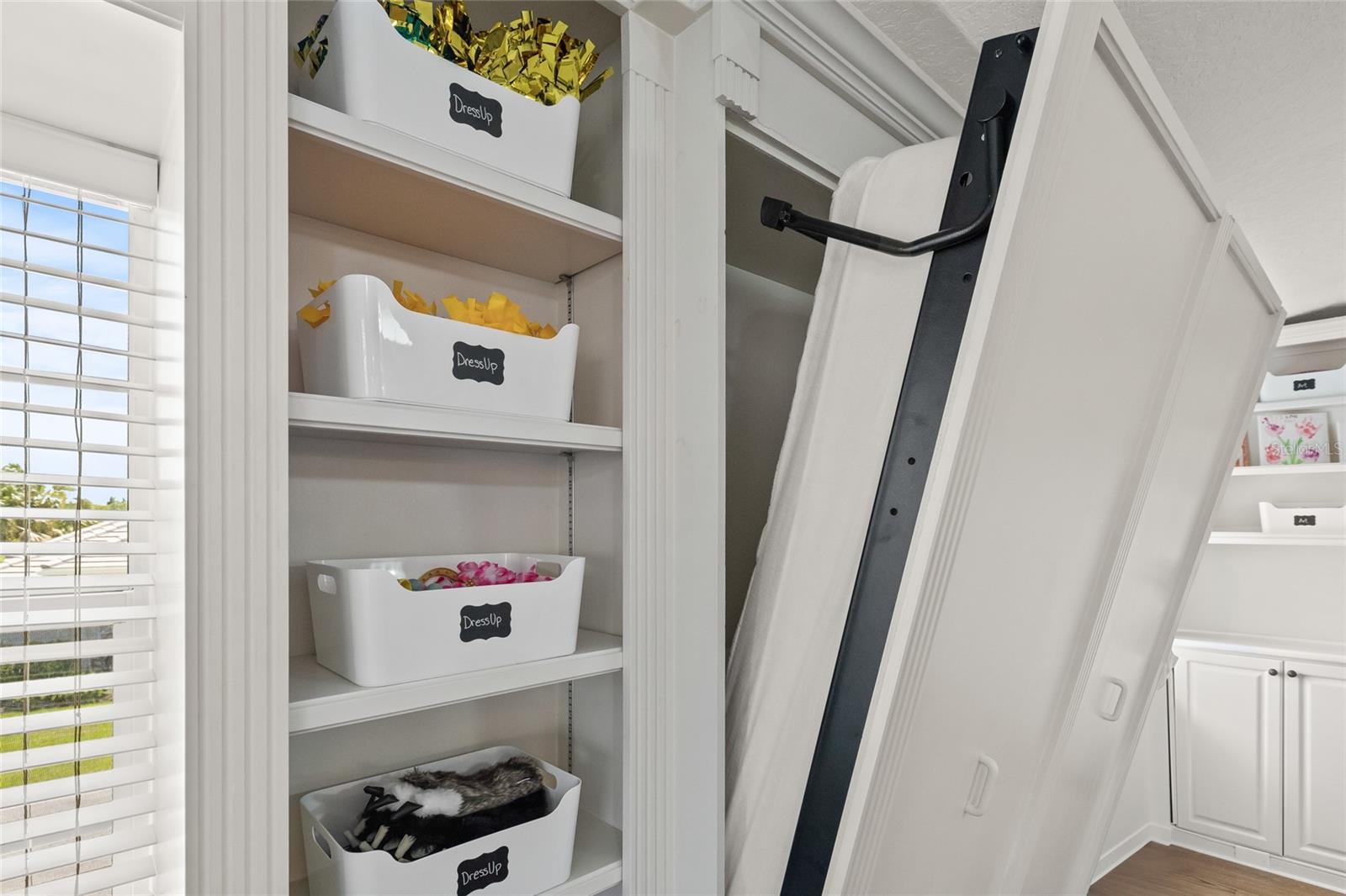 1220 DARLINGTON OAK CIR NE, ST PETERSBURG, FL, 33703