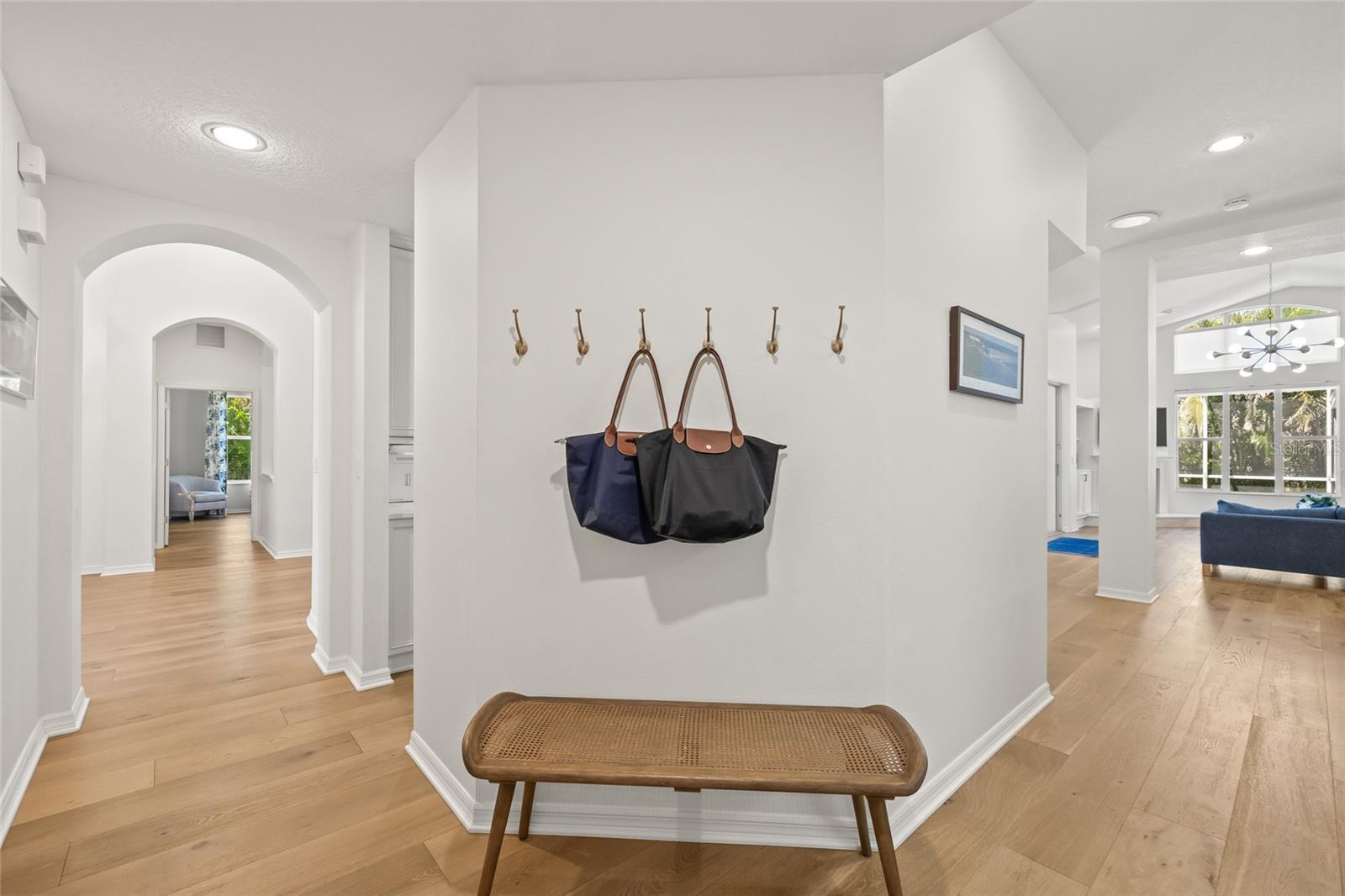 1220 DARLINGTON OAK CIR NE, ST PETERSBURG, FL, 33703