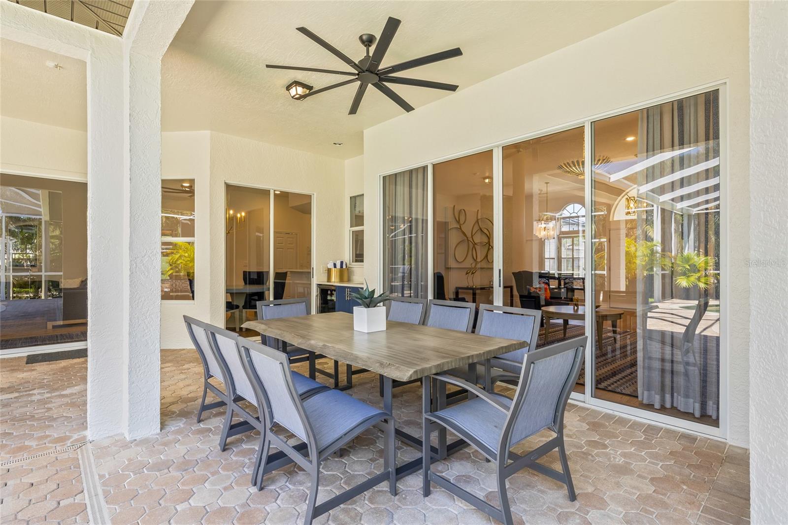 1220 DARLINGTON OAK CIR NE, ST PETERSBURG, FL, 33703