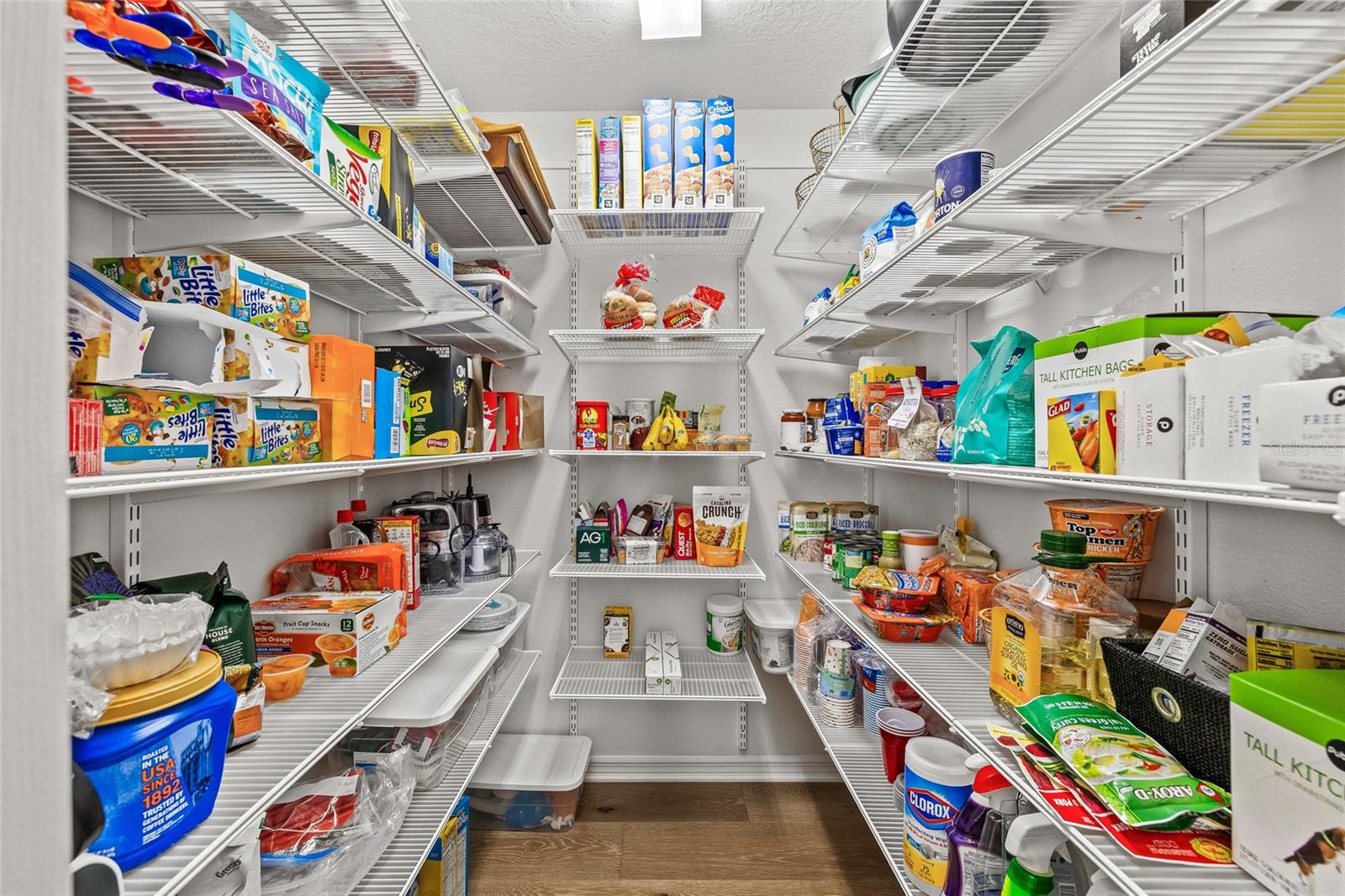 1220 DARLINGTON OAK CIR NE, ST PETERSBURG, FL, 33703