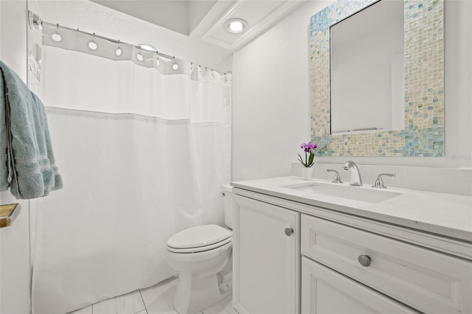 1220 DARLINGTON OAK CIR NE, ST PETERSBURG, FL, 33703