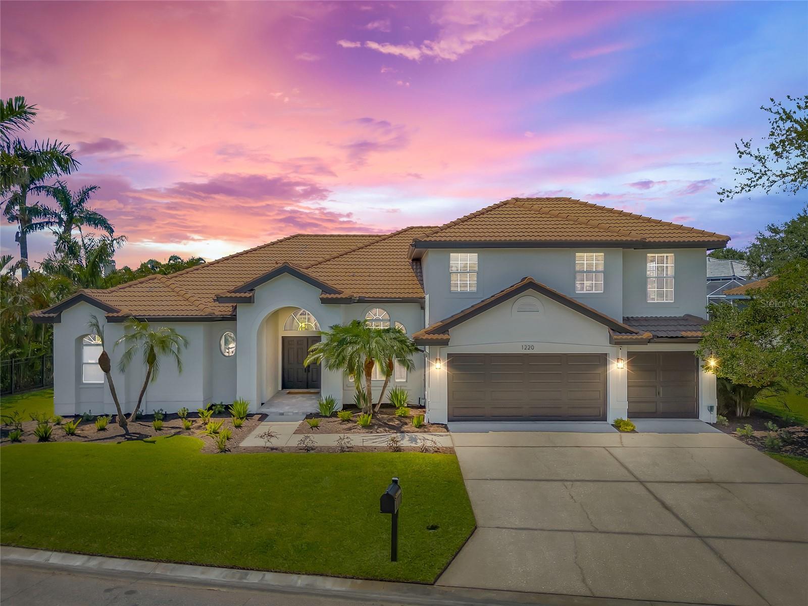 1220 DARLINGTON OAK CIR NE, ST PETERSBURG, FL, 33703