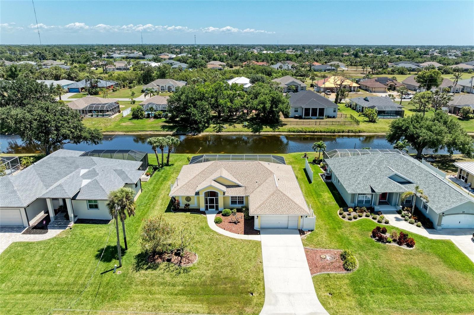 68 LONG MEADOW LN, ROTONDA WEST, FL, 33947