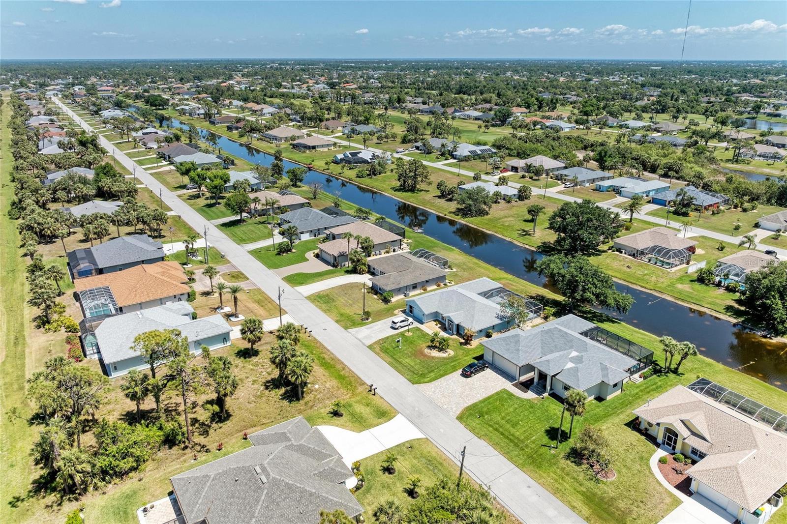 68 LONG MEADOW LN, ROTONDA WEST, FL, 33947