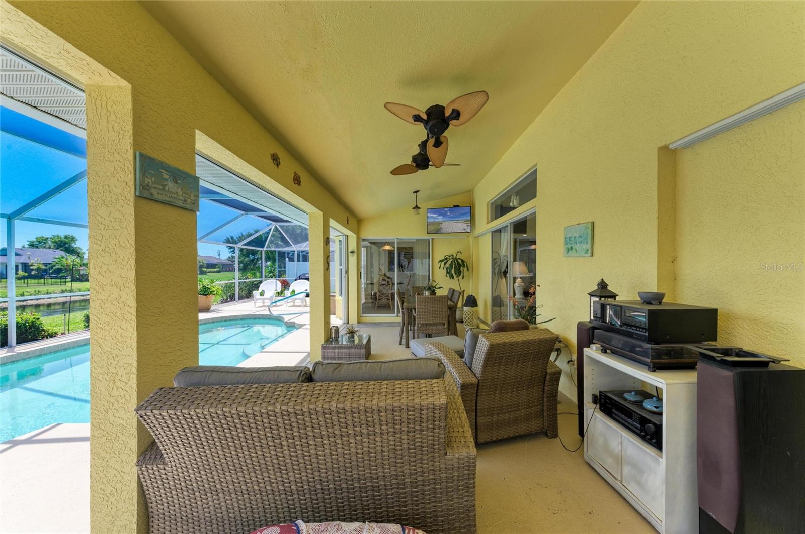 68 LONG MEADOW LN, ROTONDA WEST, FL, 33947