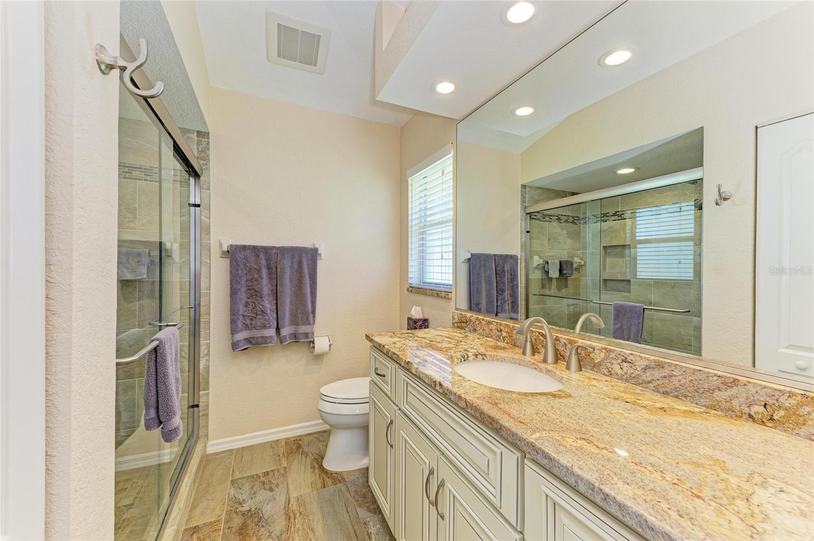 68 LONG MEADOW LN, ROTONDA WEST, FL, 33947