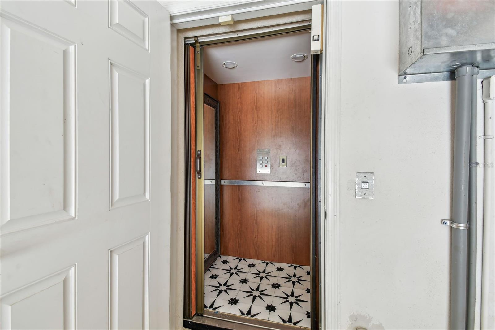 6412 MAYRA SHORES LN, APOLLO BEACH, FL, 33572