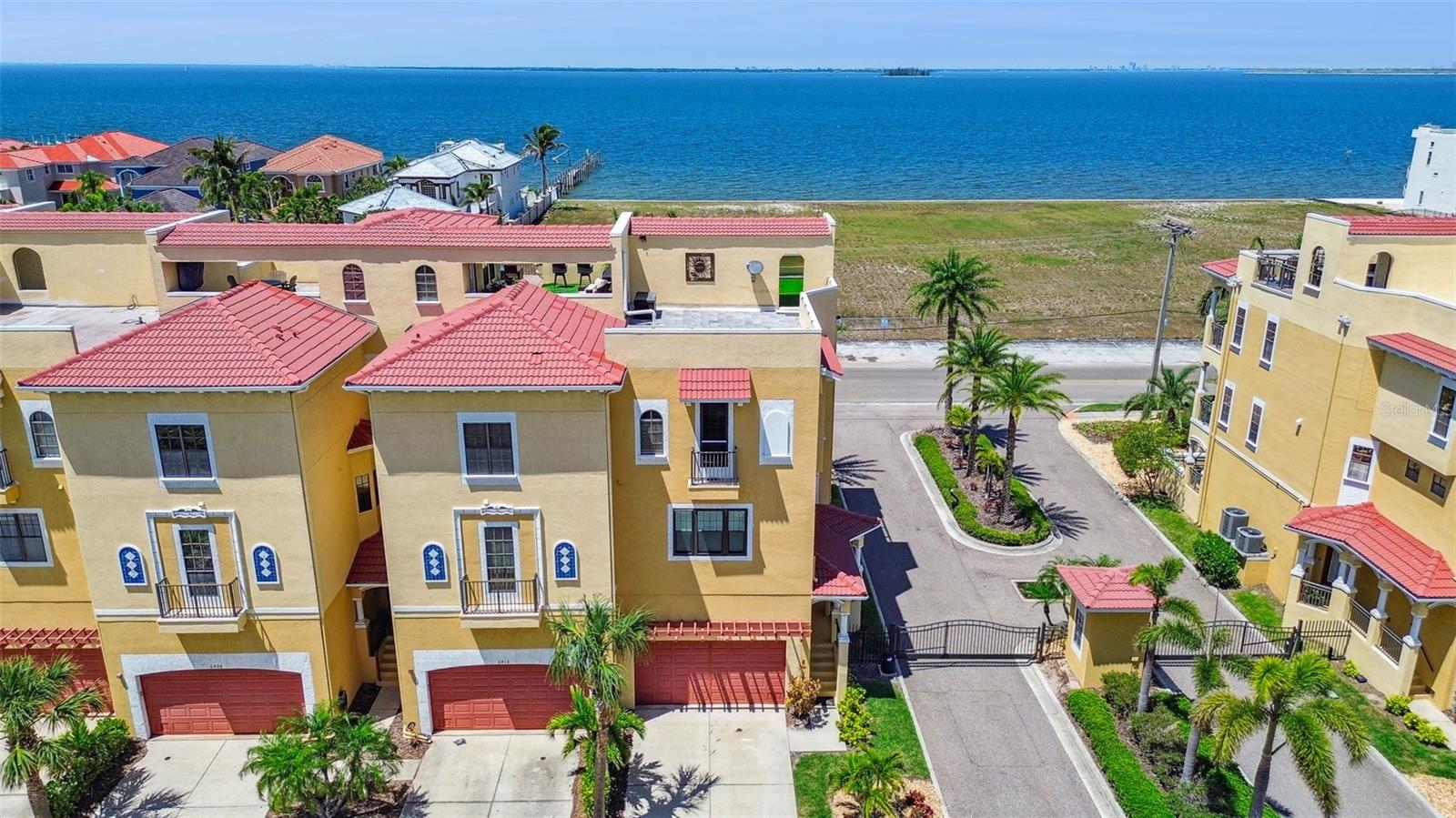 6412 MAYRA SHORES LN, APOLLO BEACH, FL, 33572