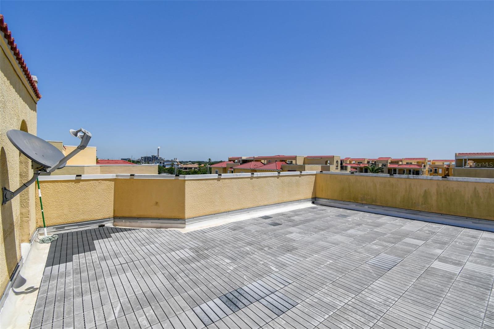 6412 MAYRA SHORES LN, APOLLO BEACH, FL, 33572