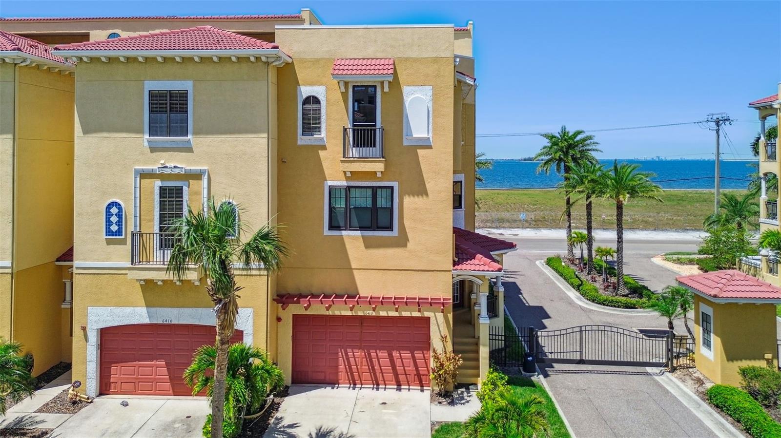 6412 MAYRA SHORES LN, APOLLO BEACH, FL, 33572