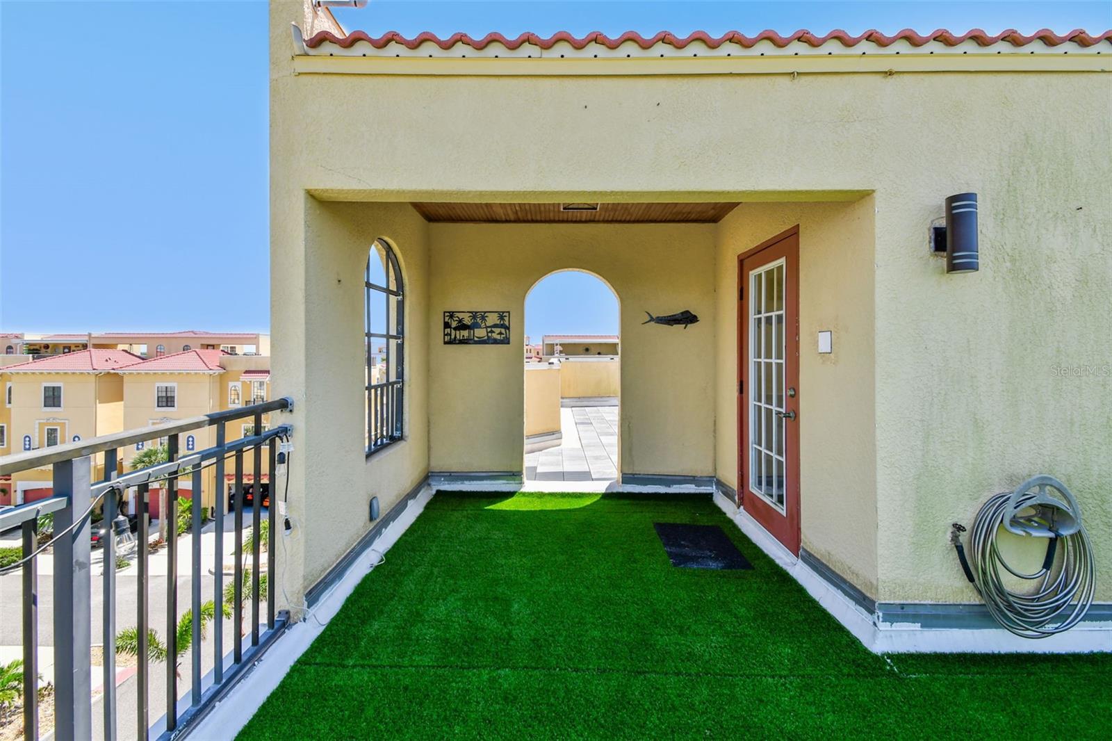 6412 MAYRA SHORES LN, APOLLO BEACH, FL, 33572