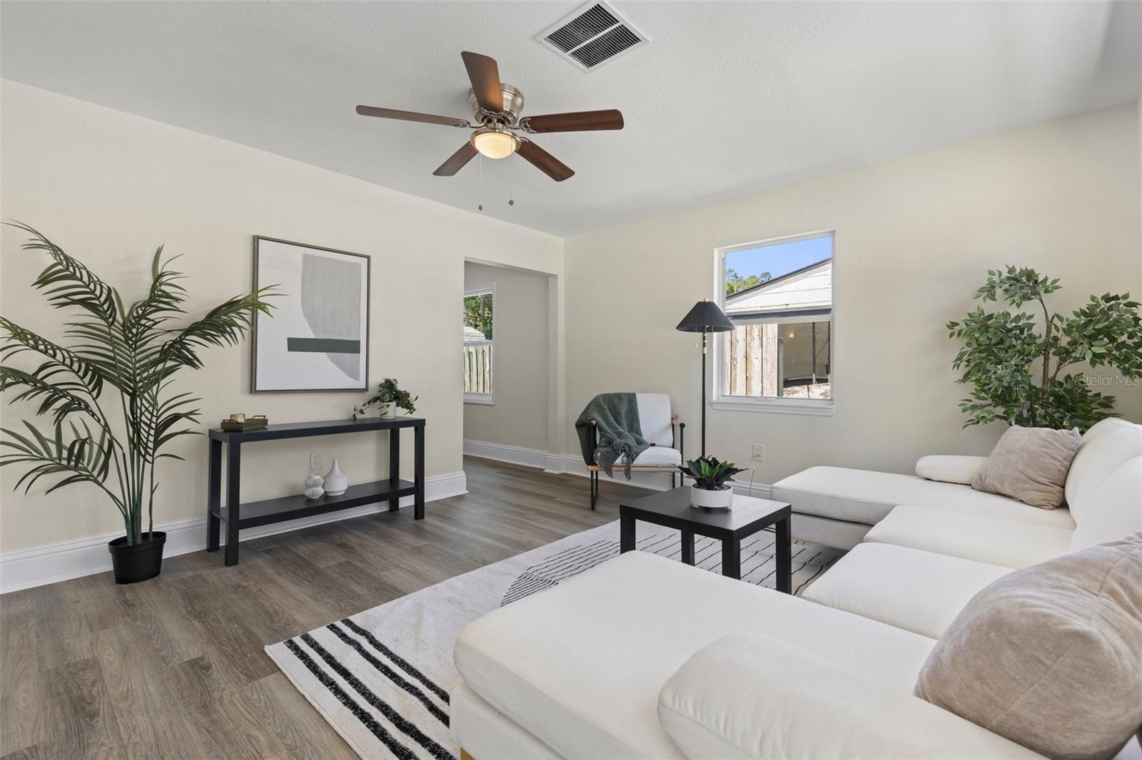 1974 N BETTY LN, CLEARWATER, FL, 33755