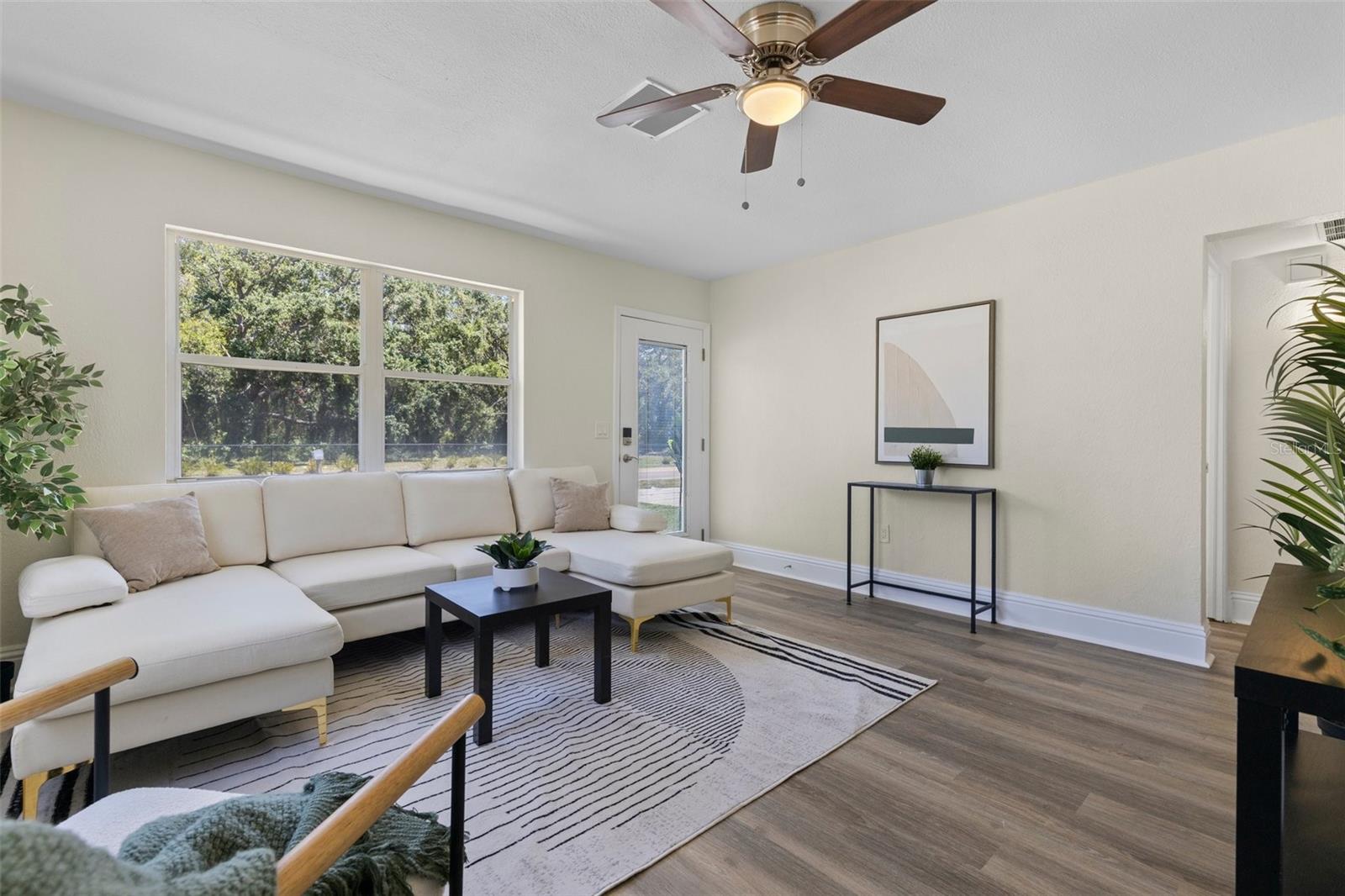 1974 N BETTY LN, CLEARWATER, FL, 33755