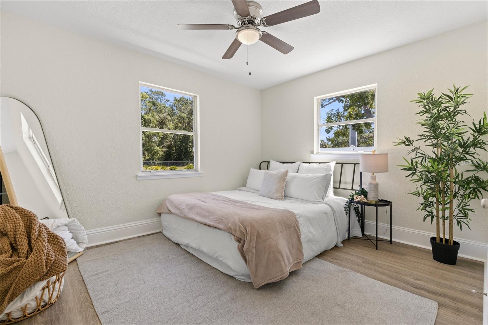 1974 N BETTY LN, CLEARWATER, FL, 33755