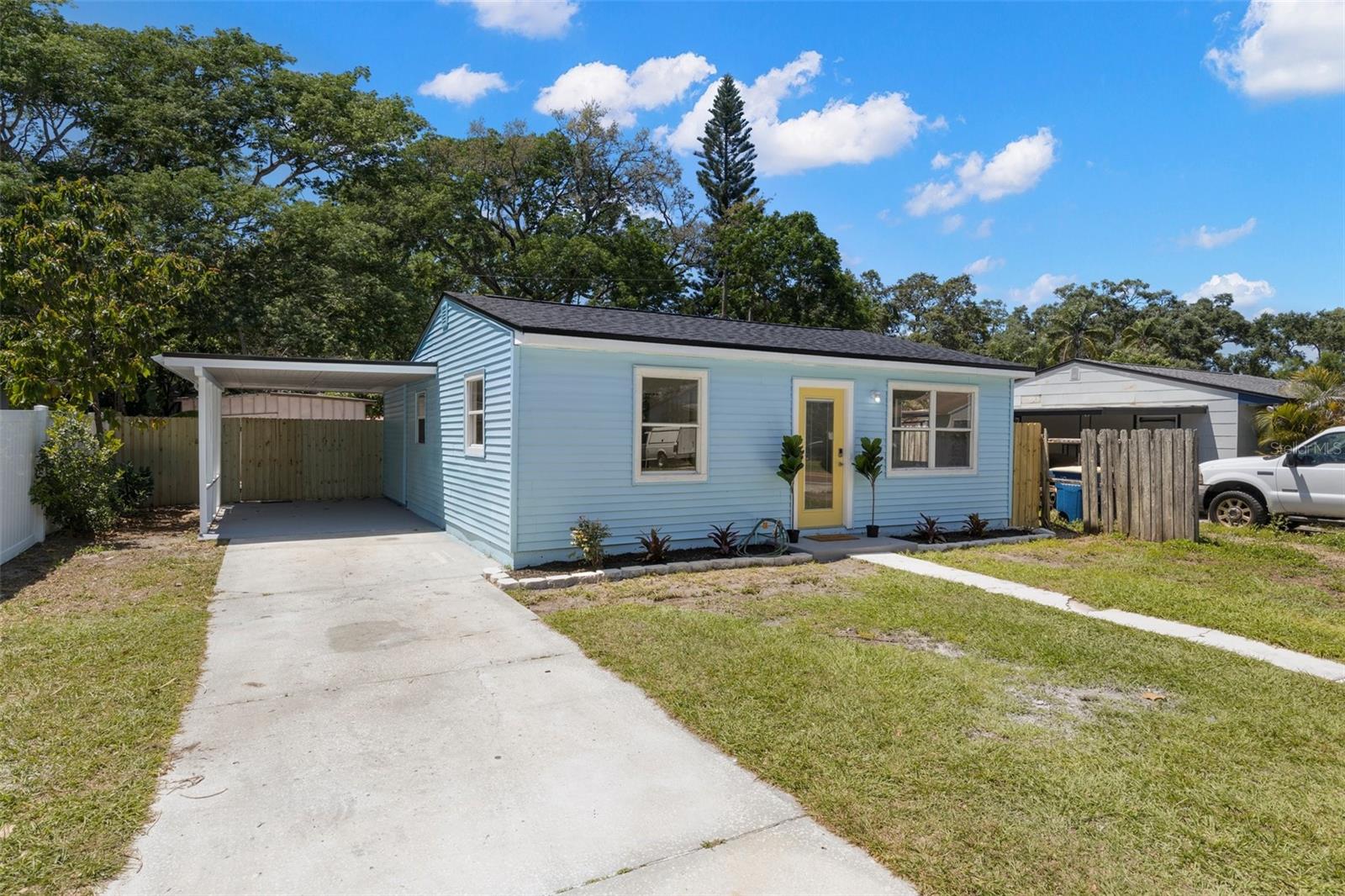 1974 N BETTY LN, CLEARWATER, FL, 33755