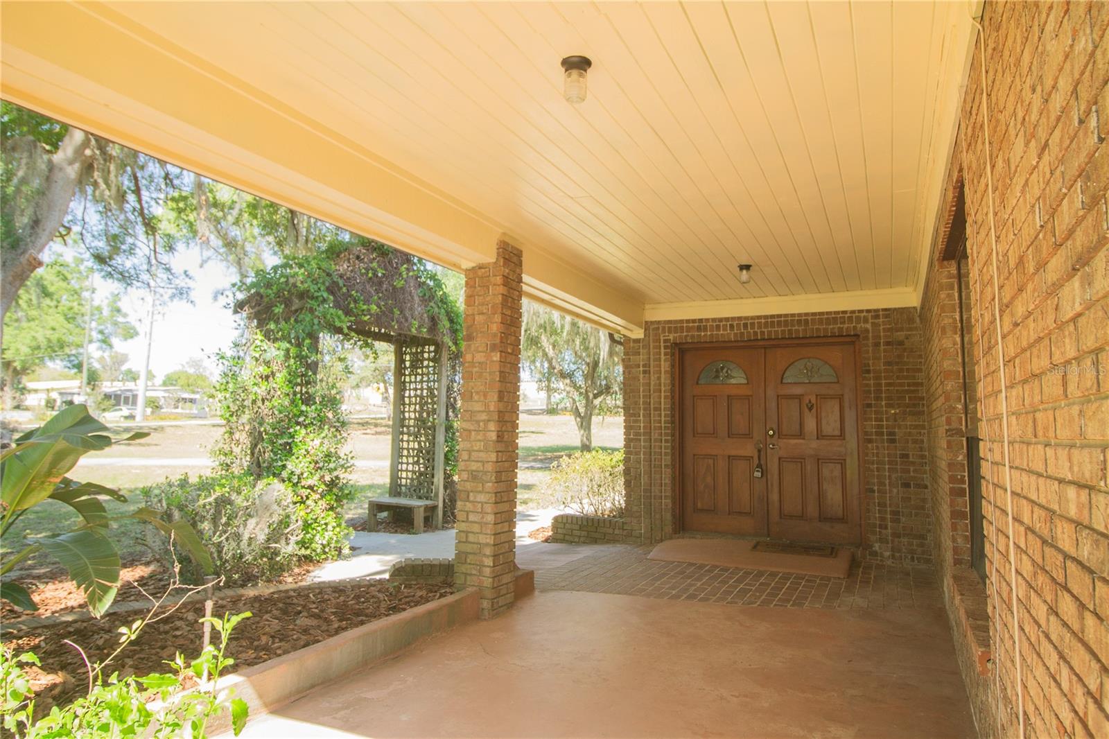 2112 ROBIE AVE, MOUNT DORA, FL, 32757