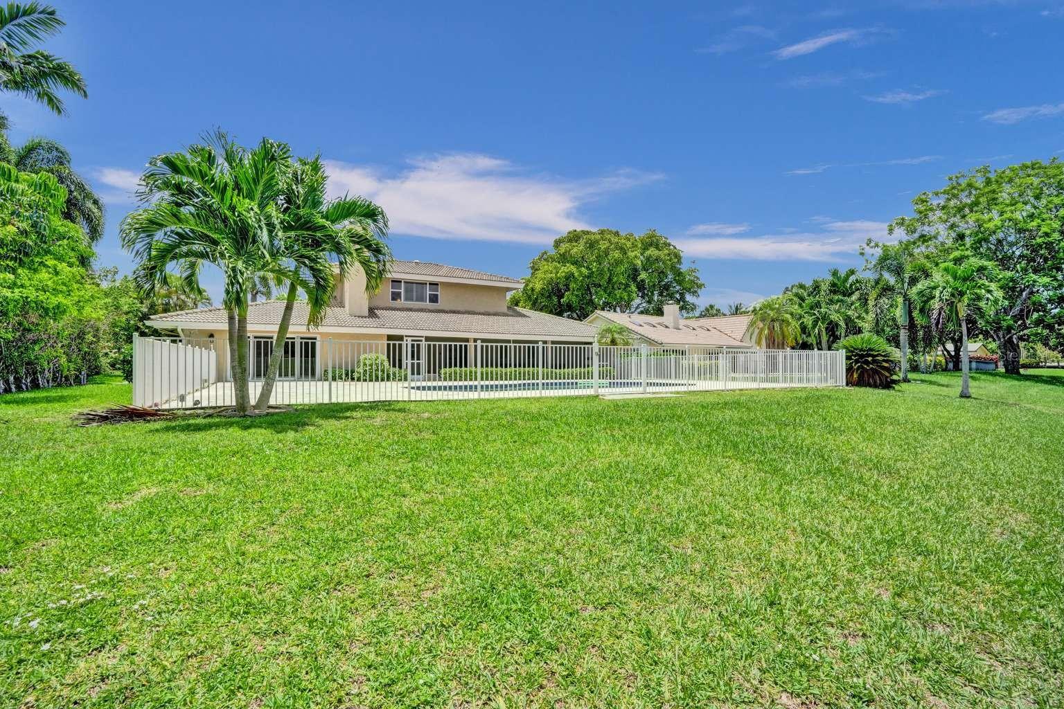 2527 DEER CREEK LAKES DR, DEERFIELD BEACH, FL, 33442