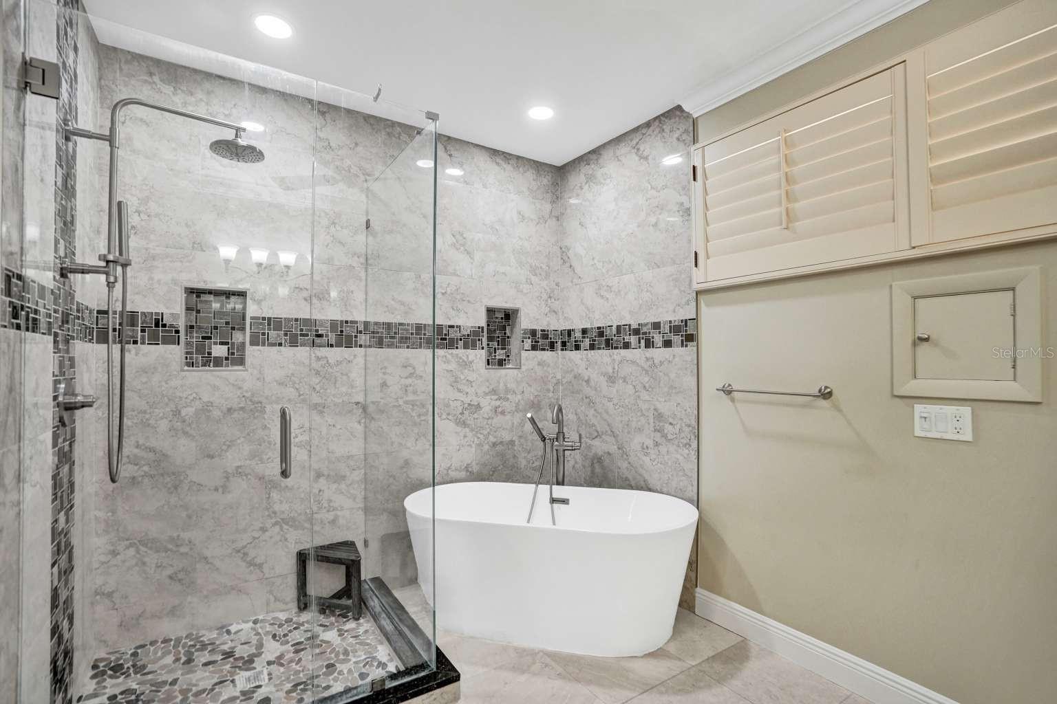 2527 DEER CREEK LAKES DR, DEERFIELD BEACH, FL, 33442