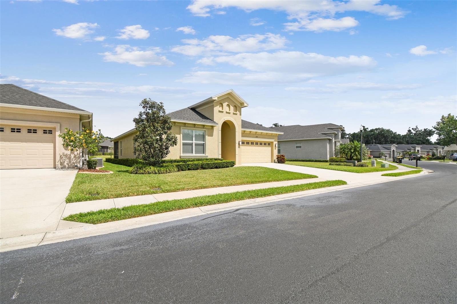 1049 STONEY CREEK DR, LAKELAND, FL, 33811