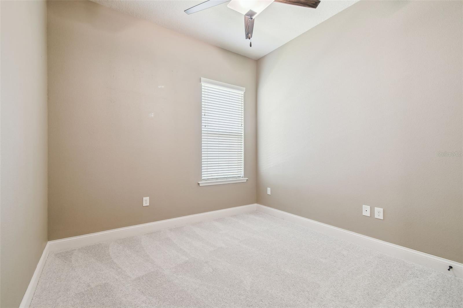 1049 STONEY CREEK DR, LAKELAND, FL, 33811