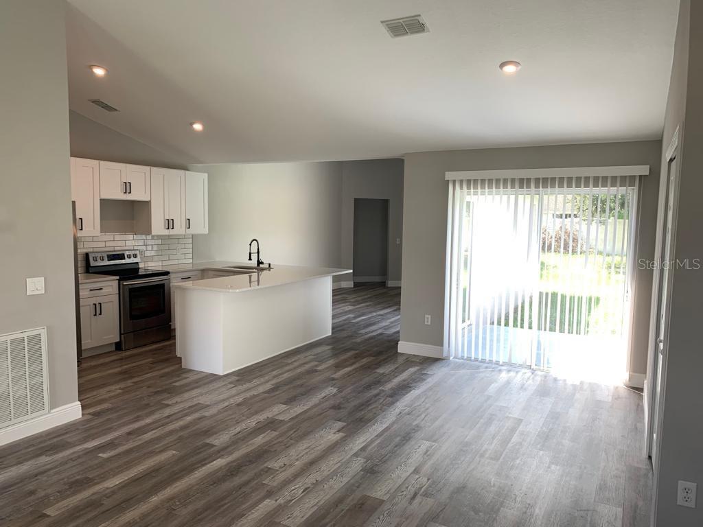 118 PINE RUSTLE LN, AUBURNDALE, FL, 33823