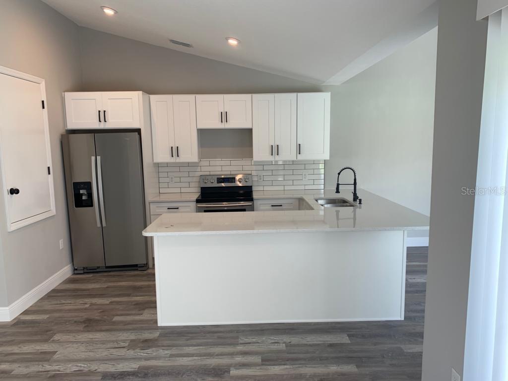 118 PINE RUSTLE LN, AUBURNDALE, FL, 33823