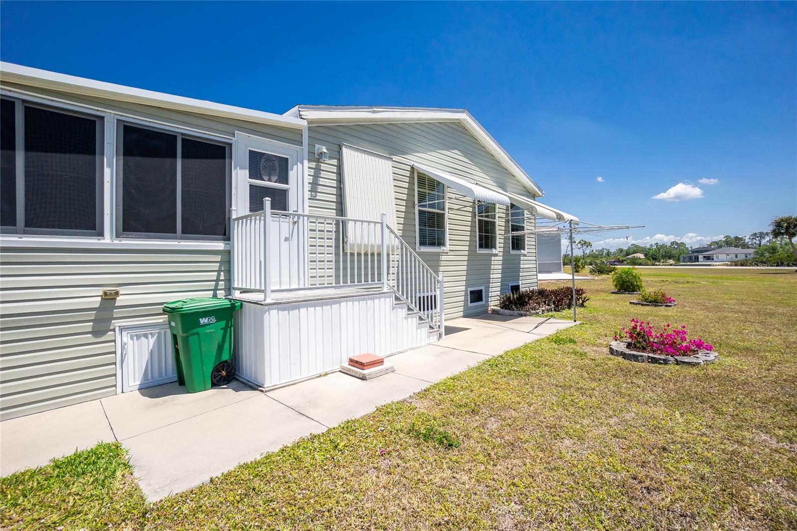 7646 RATAN CIR, PORT CHARLOTTE, FL, 33981