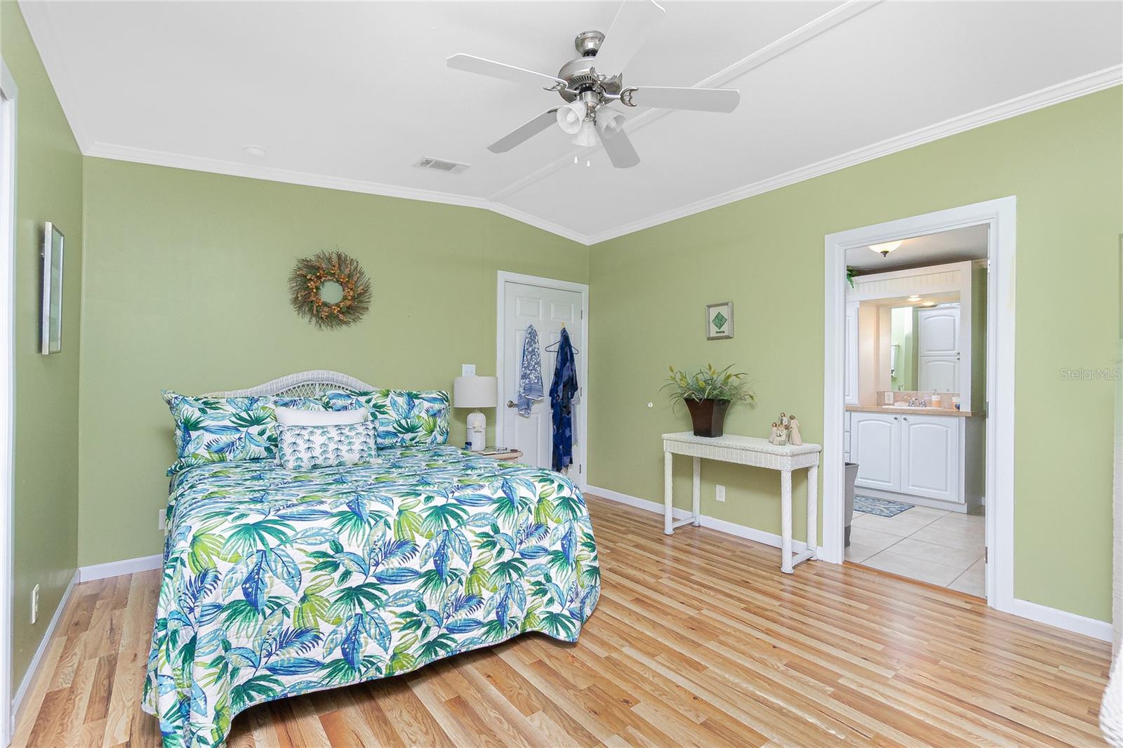 7646 RATAN CIR, PORT CHARLOTTE, FL, 33981