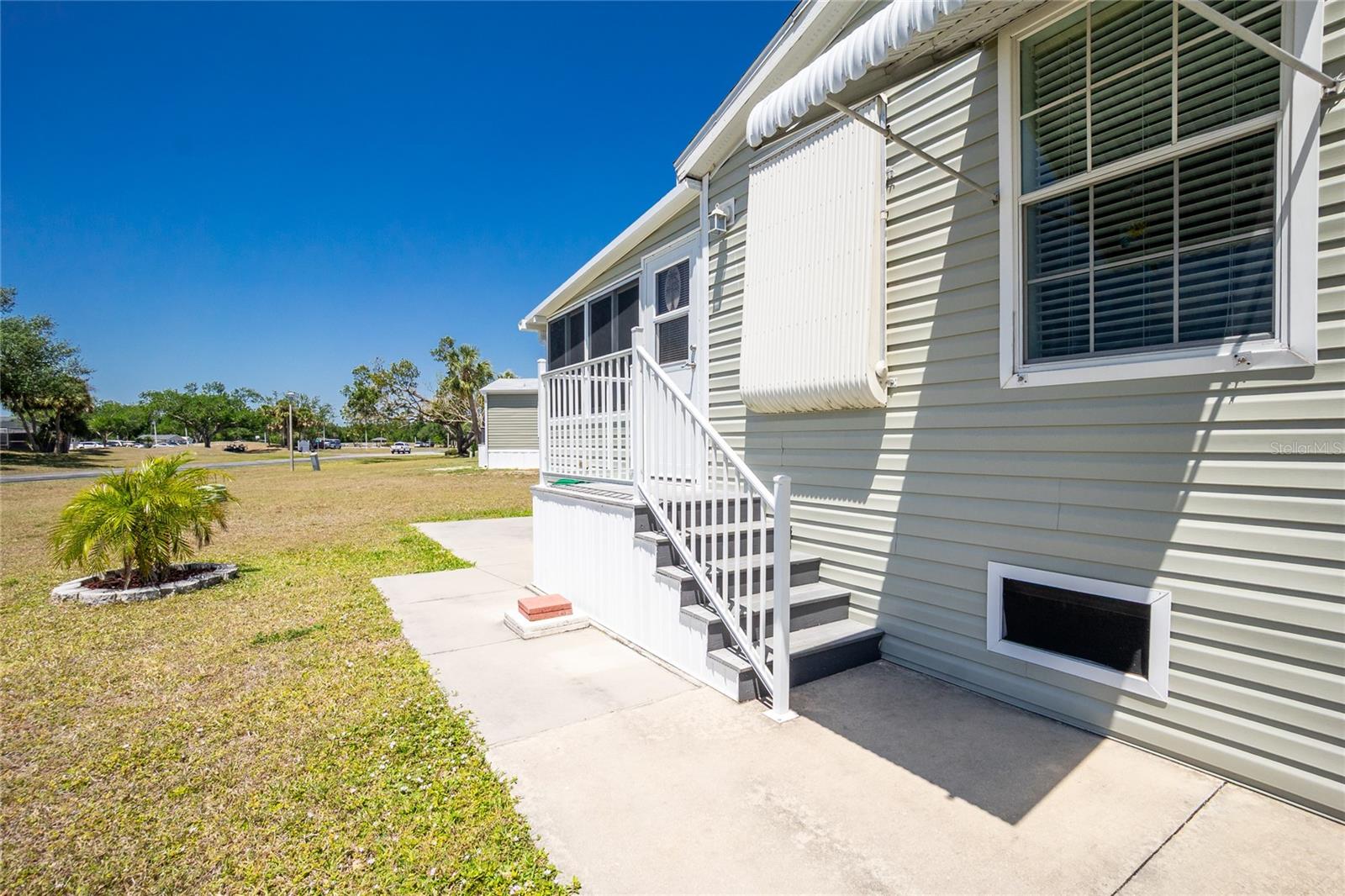 7646 RATAN CIR, PORT CHARLOTTE, FL, 33981