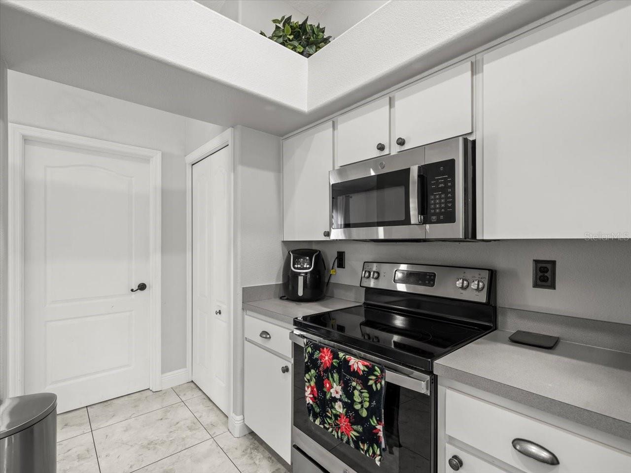 8702 PINAFORE DR, NEW PORT RICHEY, FL, 34653