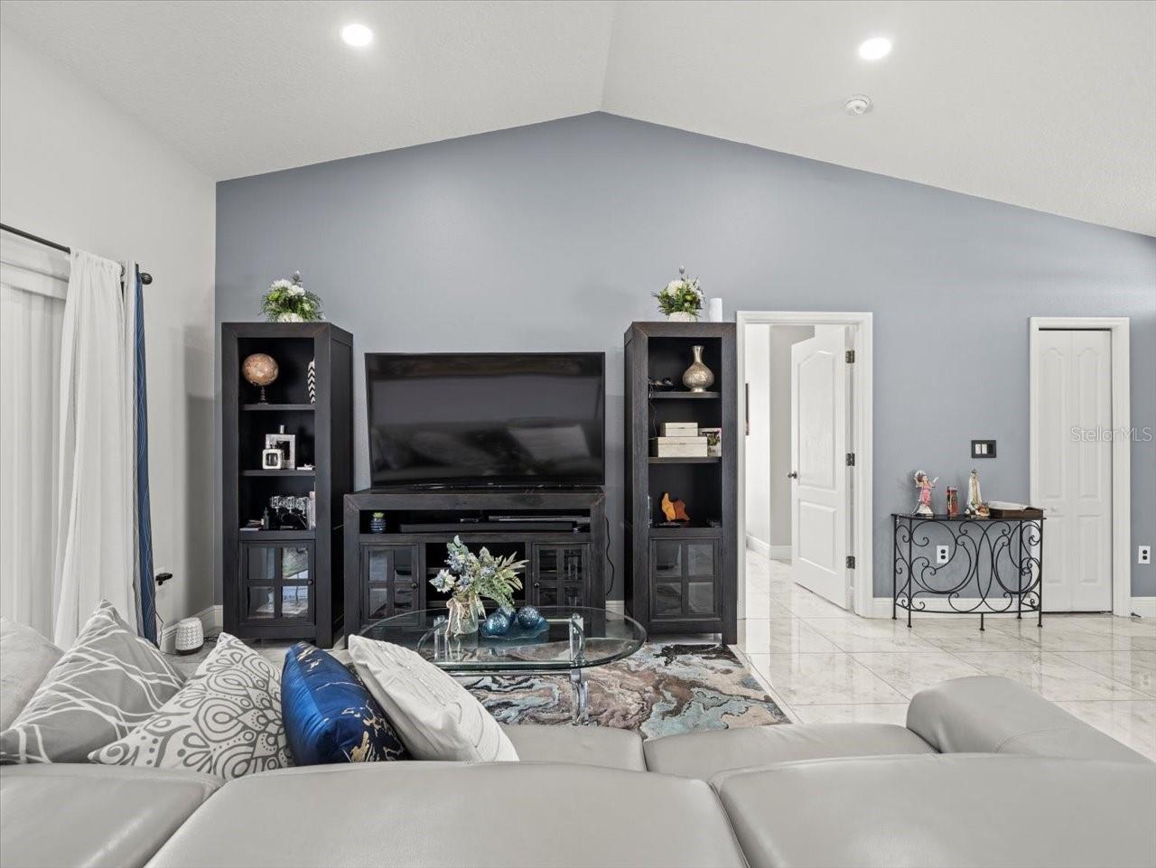 8702 PINAFORE DR, NEW PORT RICHEY, FL, 34653