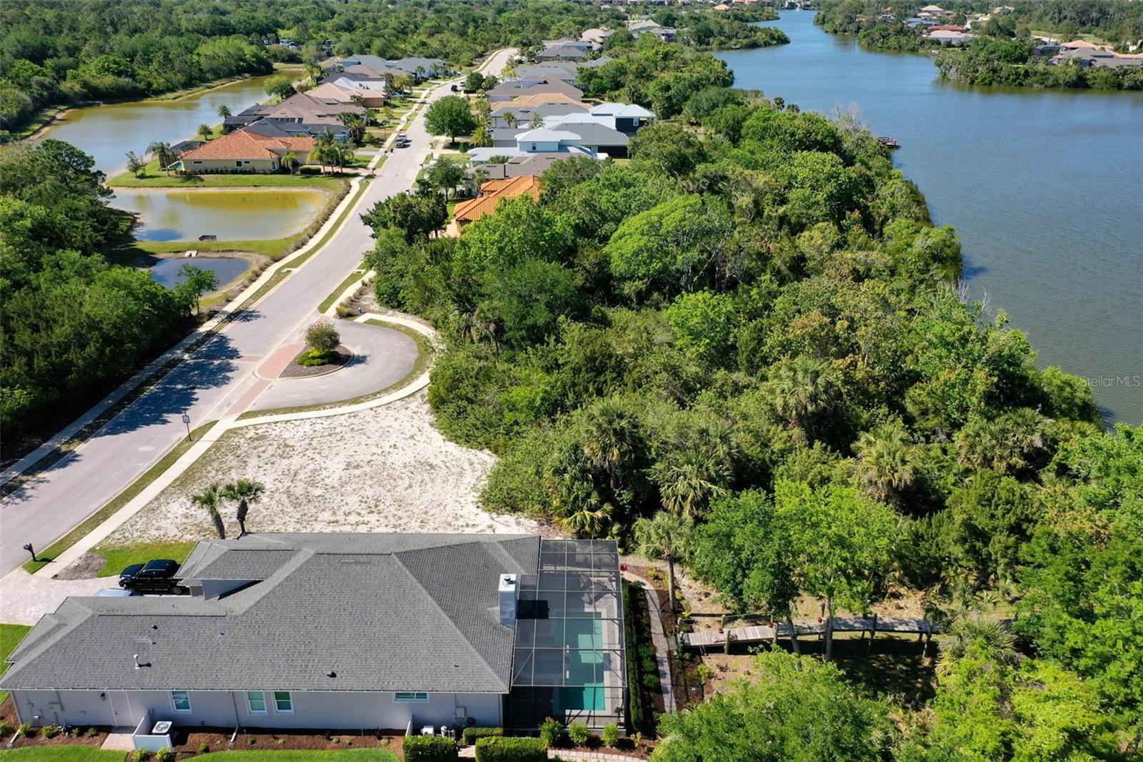 52 N LAKEWALK DR, PALM COAST, FL, 32137