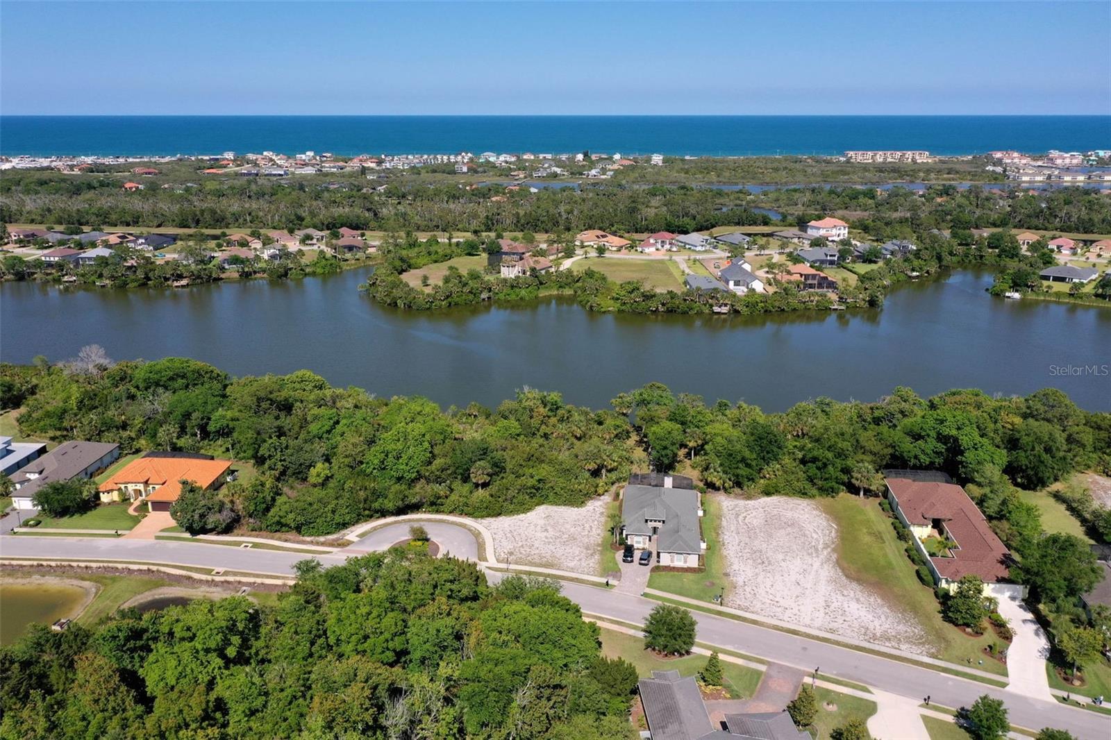 52 N LAKEWALK DR, PALM COAST, FL, 32137