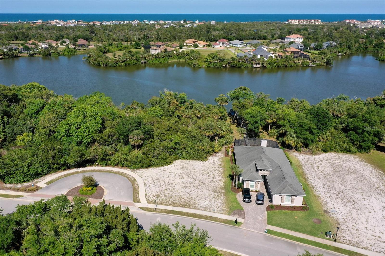 52 N LAKEWALK DR, PALM COAST, FL, 32137