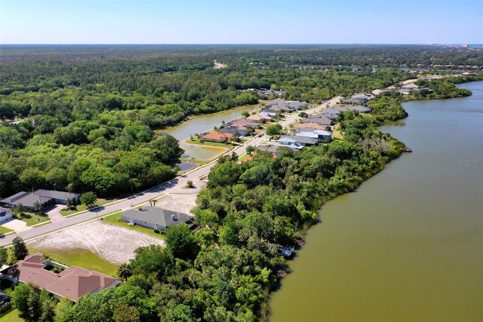 52 N LAKEWALK DR, PALM COAST, FL, 32137