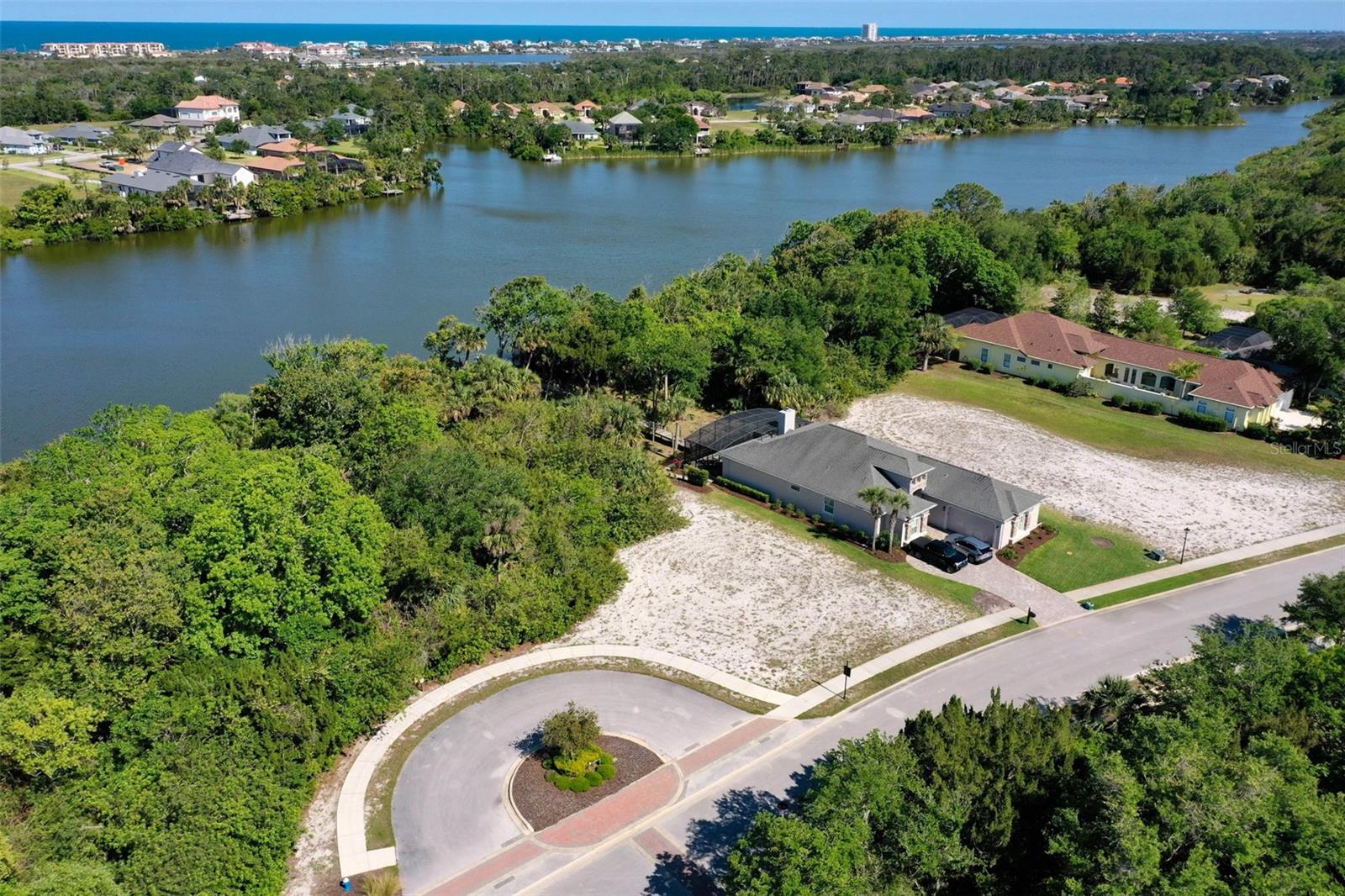 52 N LAKEWALK DR, PALM COAST, FL, 32137