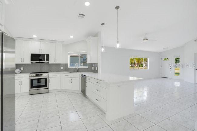 SPRING LAKE, ORLANDO, FL, 32824