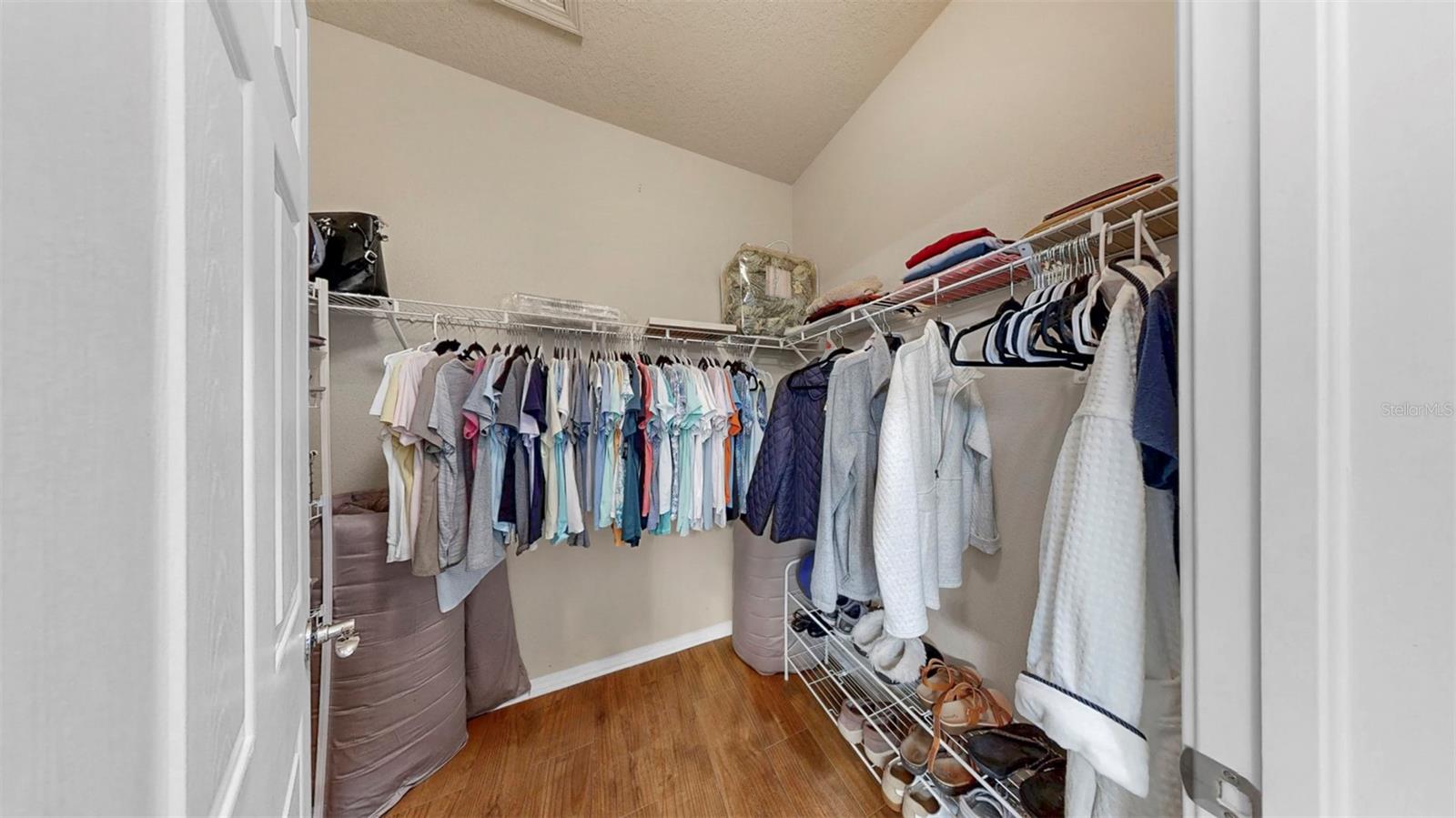 334 MYSTIC FALLS DR, APOLLO BEACH, FL, 33572