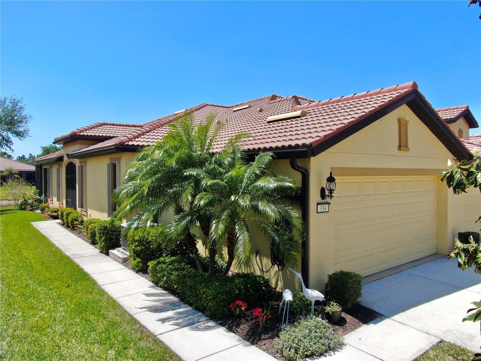 334 MYSTIC FALLS DR, APOLLO BEACH, FL, 33572