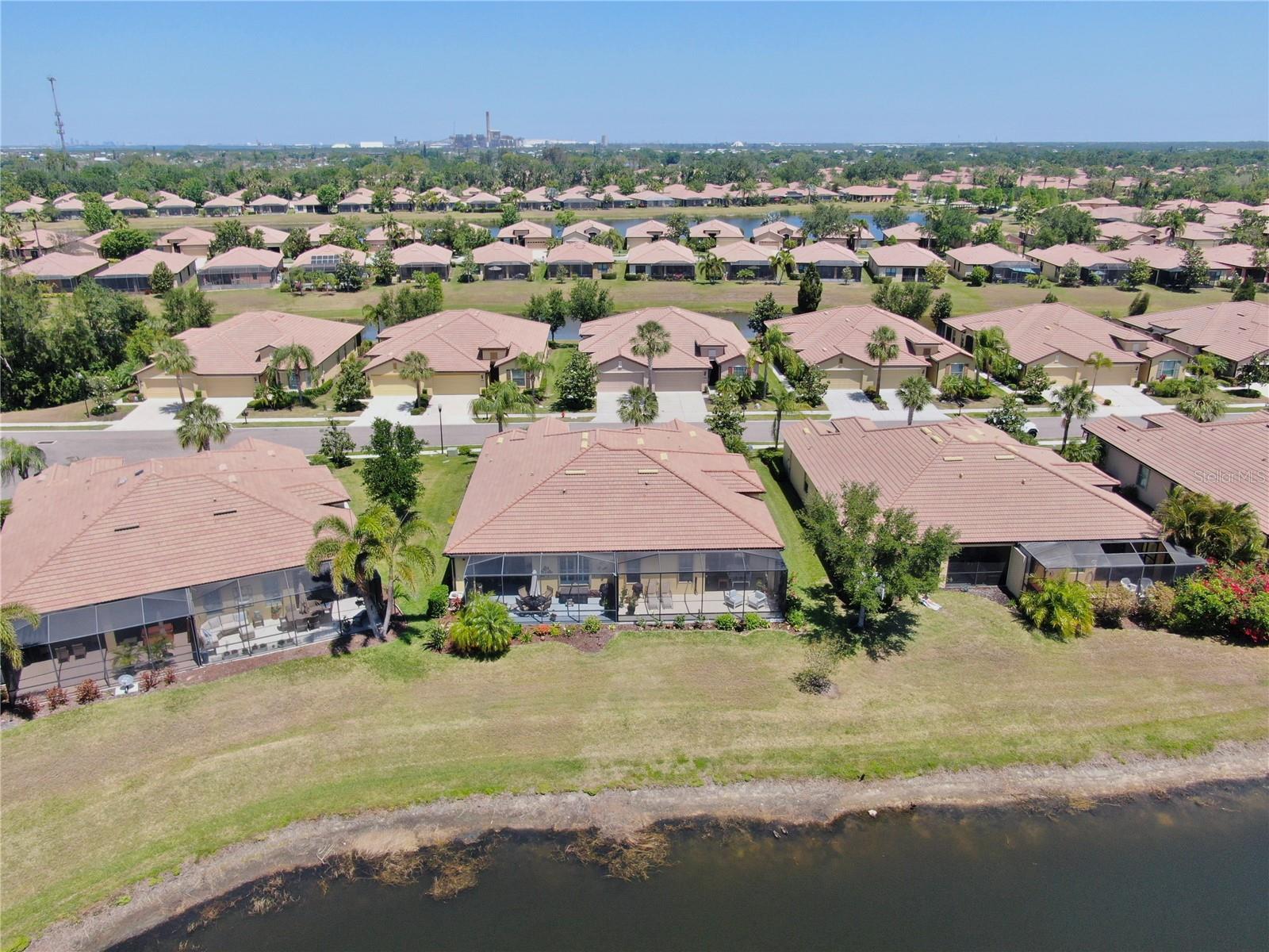 334 MYSTIC FALLS DR, APOLLO BEACH, FL, 33572