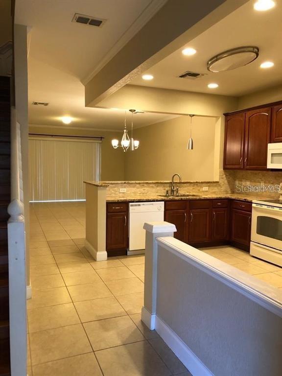 2850 POLVADERO LN #105, ORLANDO, FL, 32835