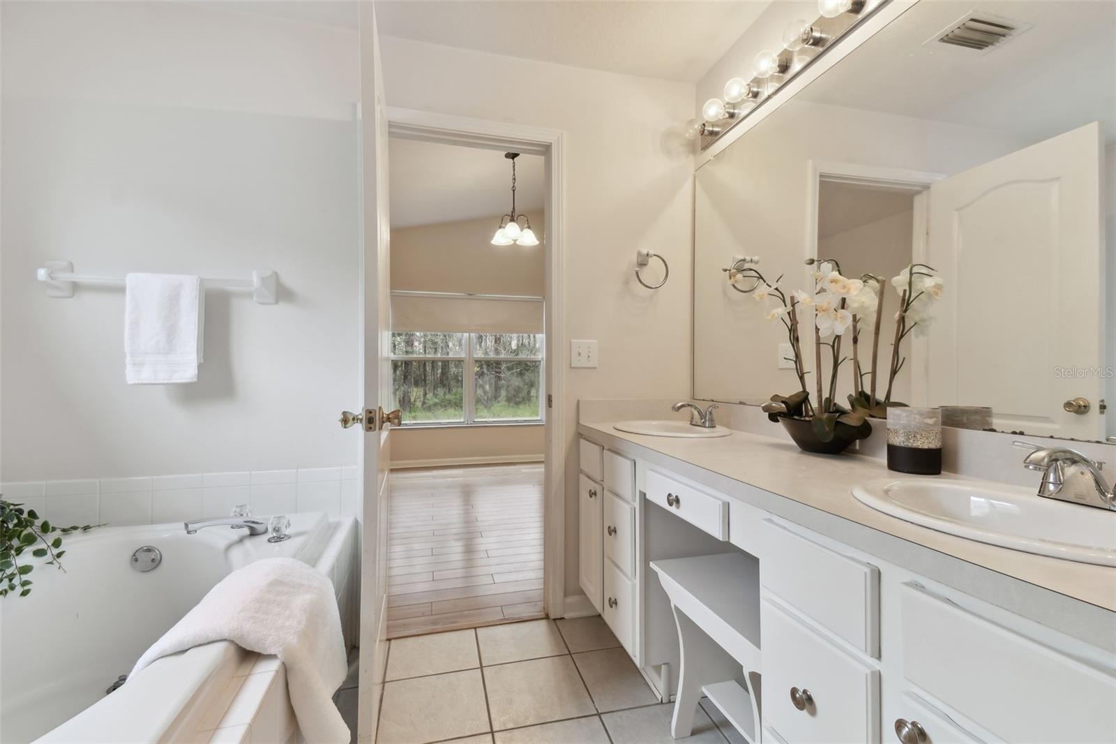 25406 LEXINGTON OAKS BLVD, WESLEY CHAPEL, FL, 33544