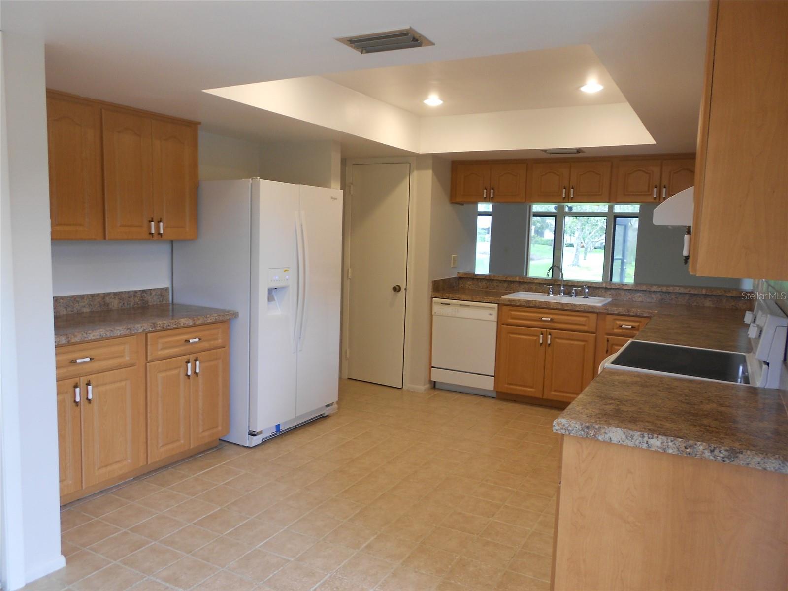 540 HICKORYNUT AVE, OLDSMAR, FL, 34677