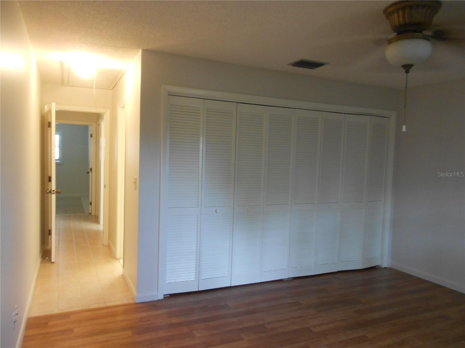 540 HICKORYNUT AVE, OLDSMAR, FL, 34677